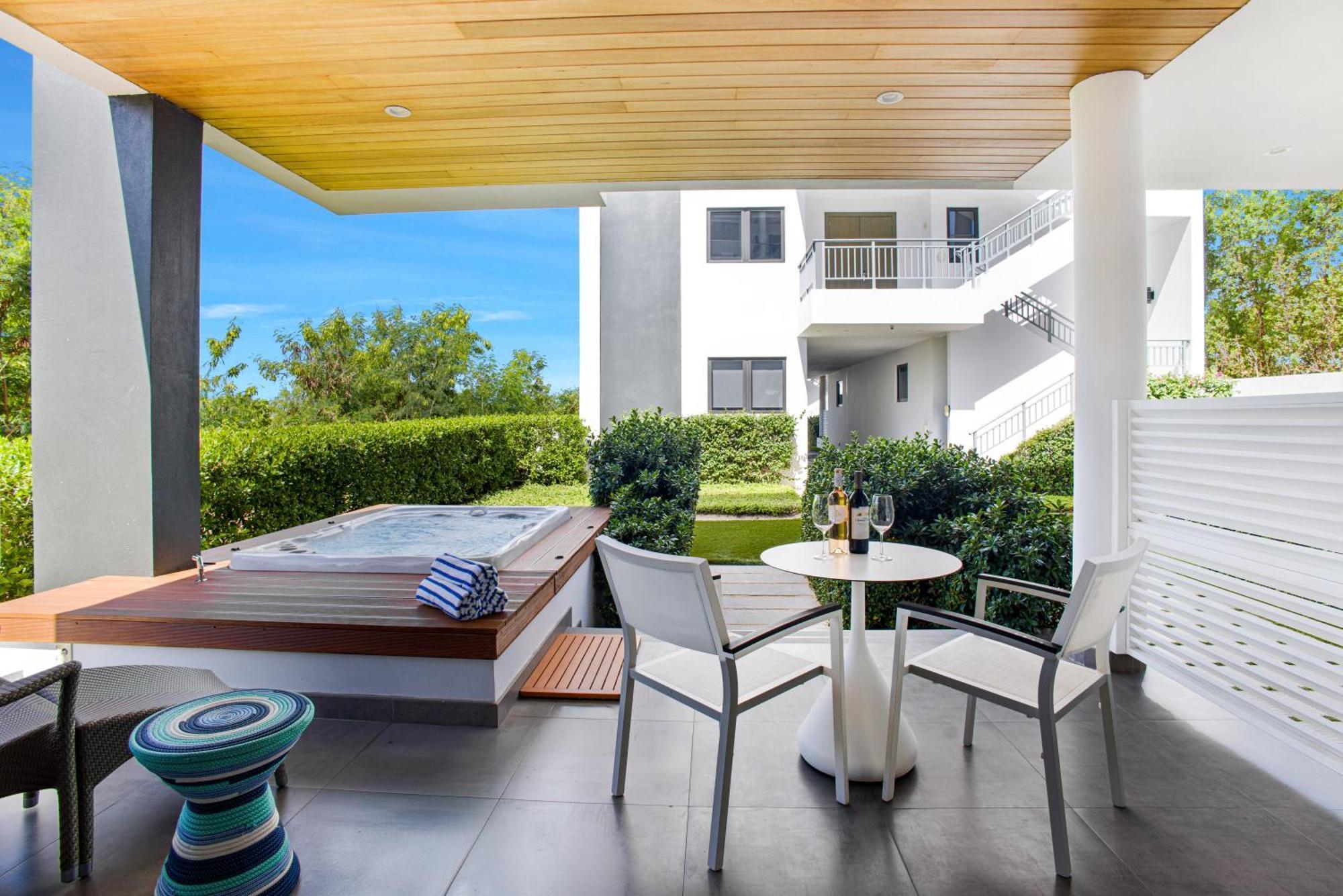 מידס ביי Tranquility Beach Anguilla Resort מראה חיצוני תמונה